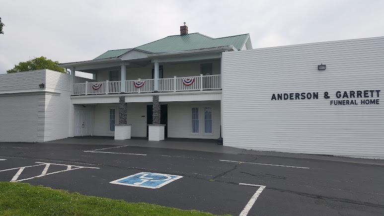 Anderson & Garrett Funeral Home gallery image 2